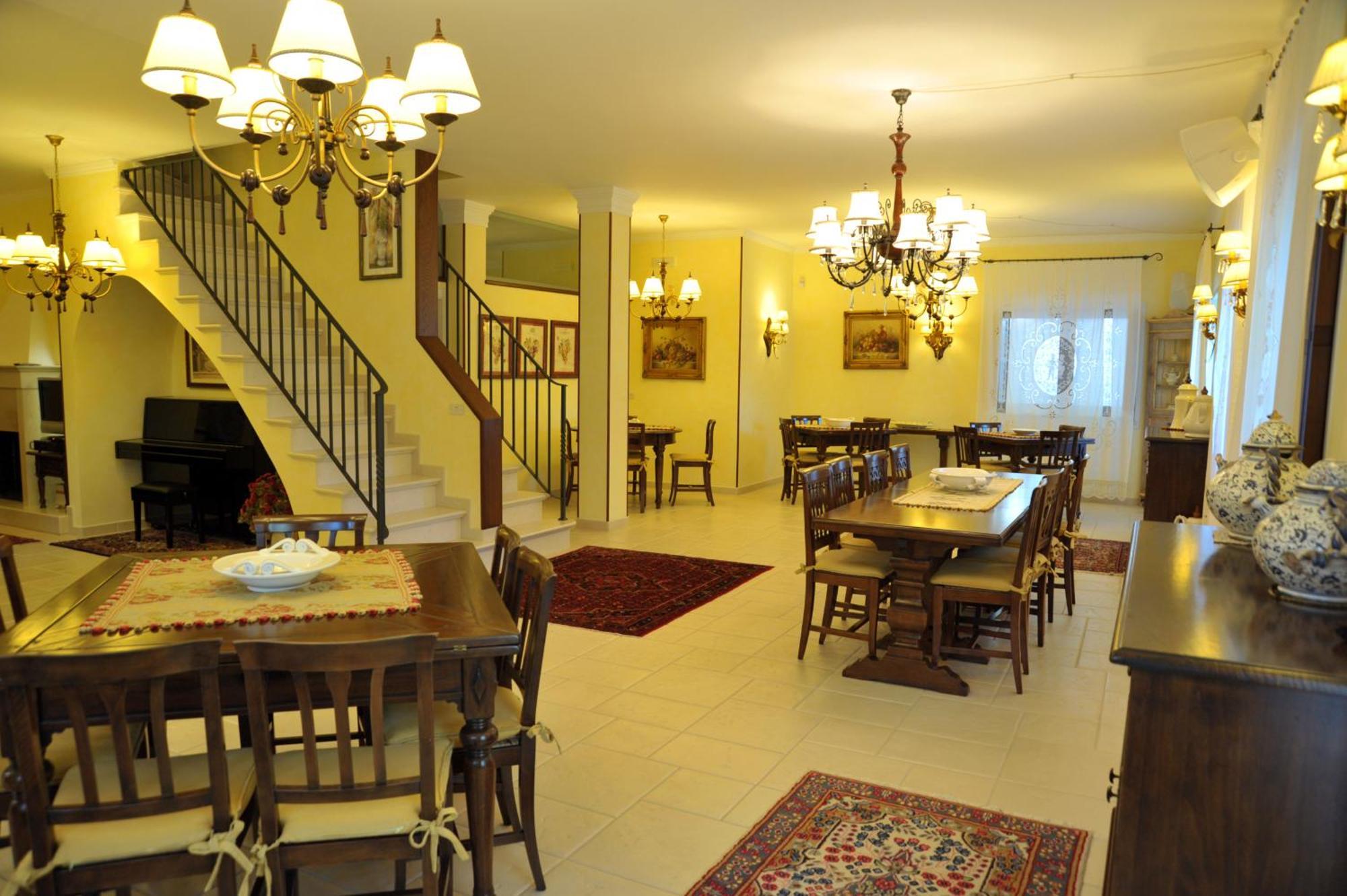 Relais Casabella Guest House Martina Franca Exterior photo