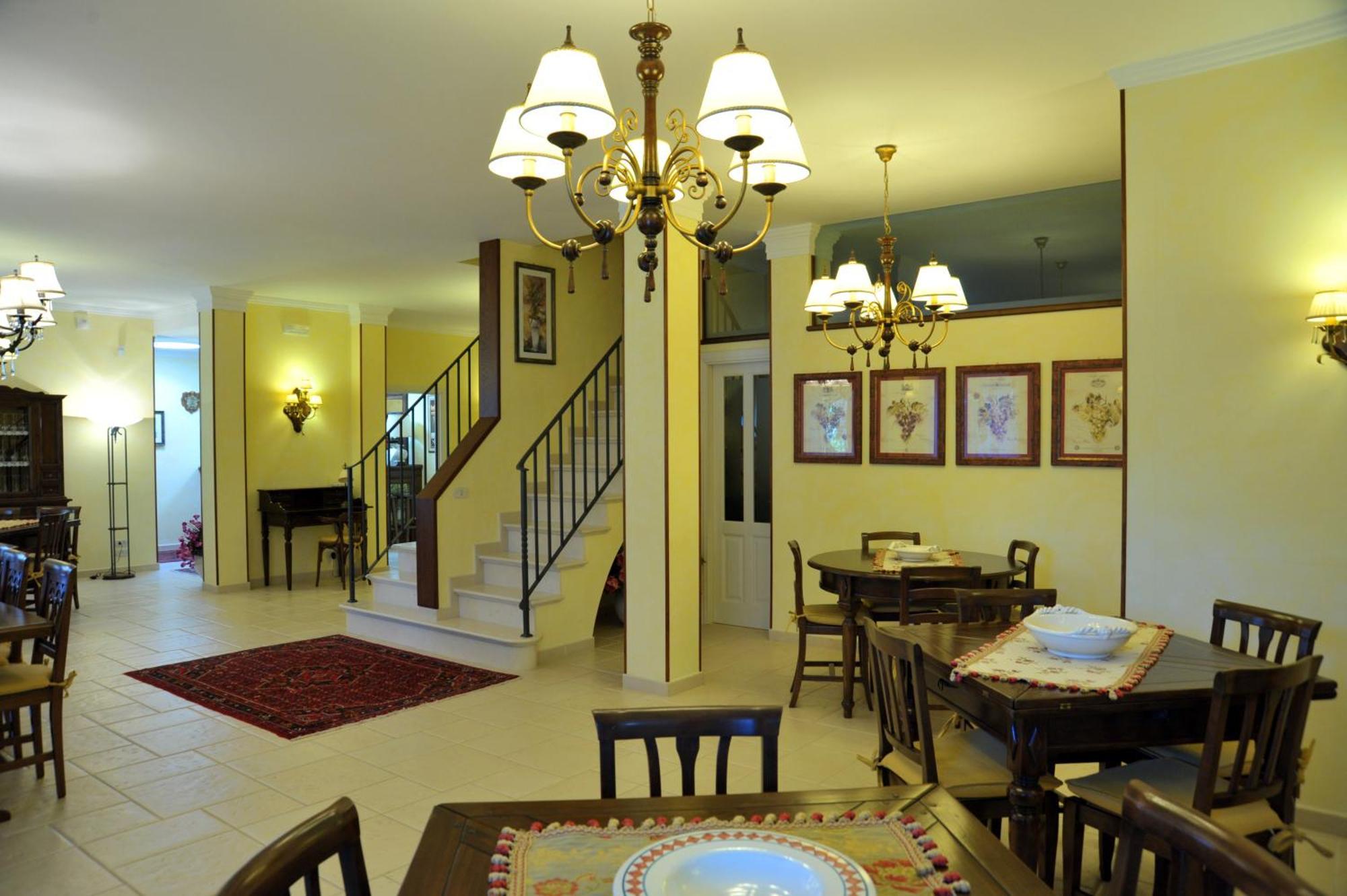 Relais Casabella Guest House Martina Franca Exterior photo