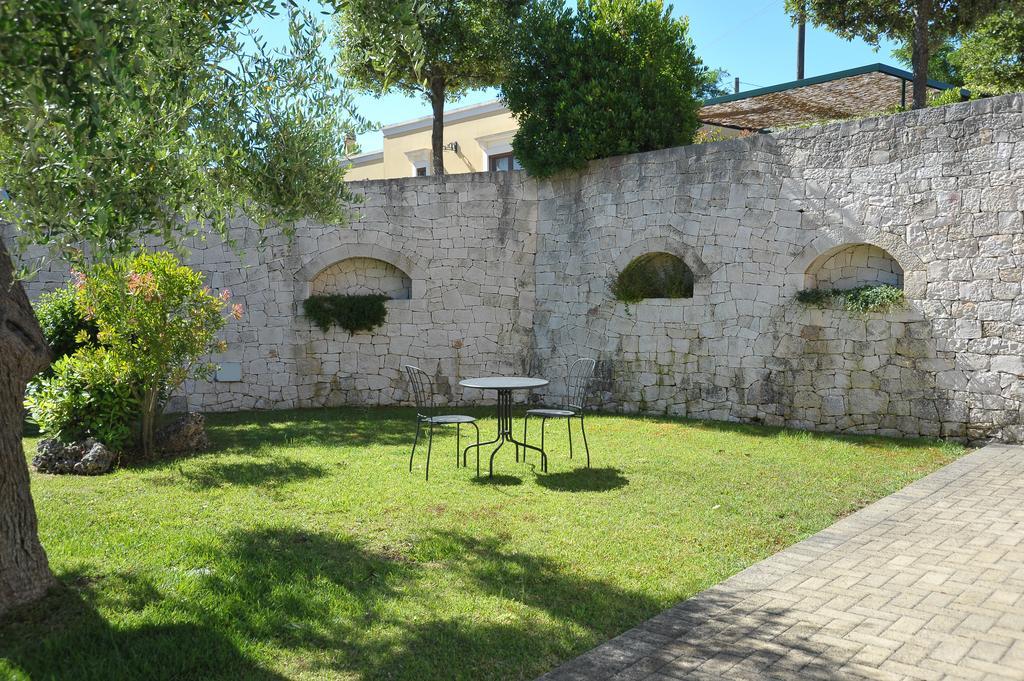 Relais Casabella Guest House Martina Franca Exterior photo