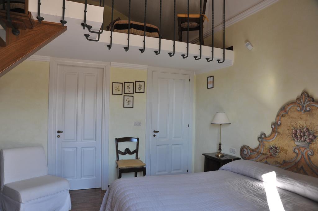 Relais Casabella Guest House Martina Franca Exterior photo