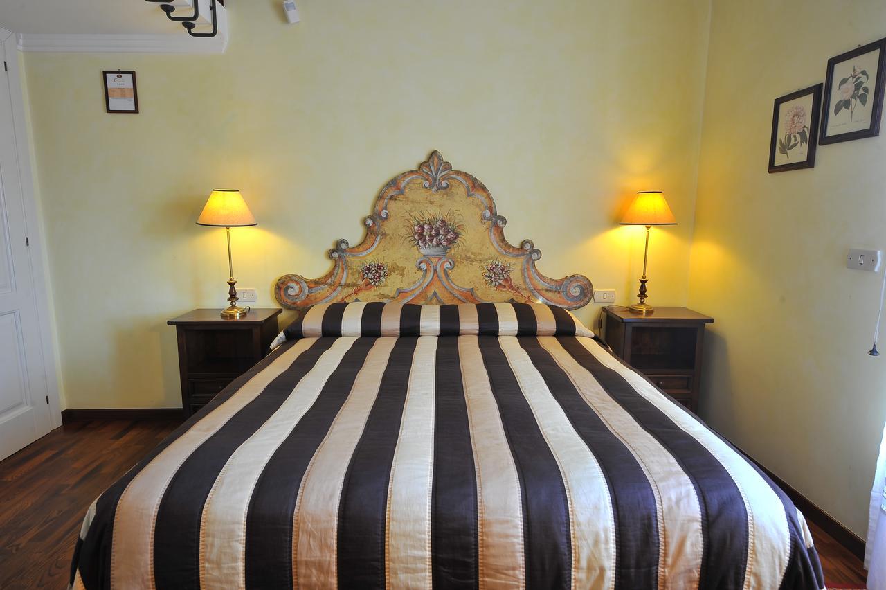 Relais Casabella Guest House Martina Franca Exterior photo
