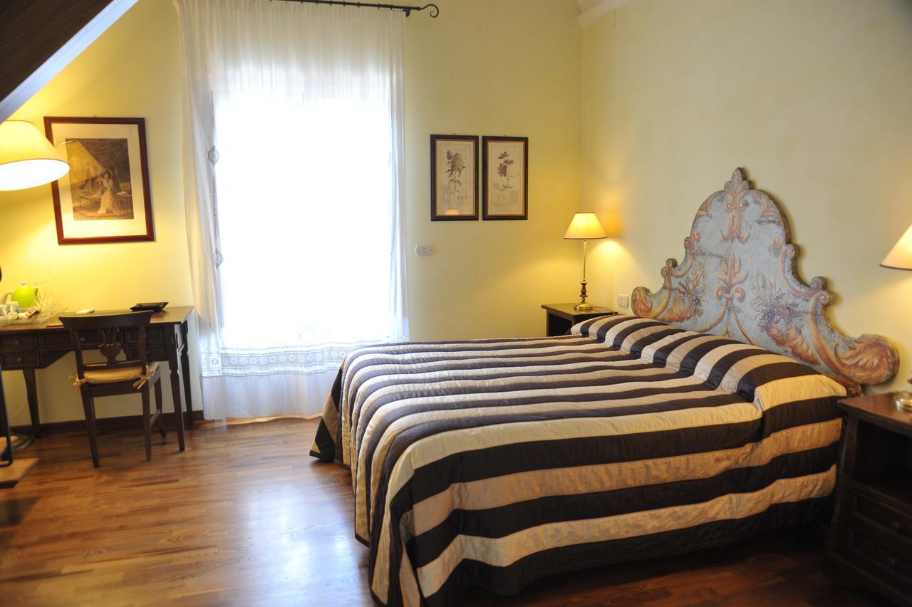 Relais Casabella Guest House Martina Franca Exterior photo